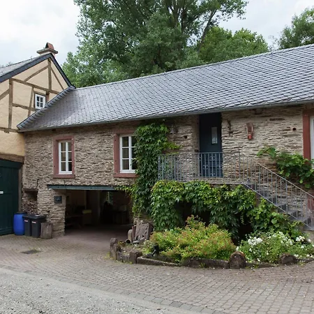 Mosel Mill Garden Stay, Cleaning Included Сasa de vacaciones Maring-Noviand